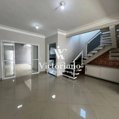 Casa, 31 quartos, 233 m² - Foto 1
