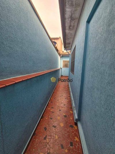 Casa, 3 quartos, 214 m² - Foto 2