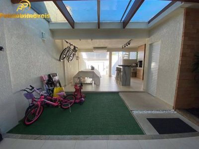 Casa, 3 quartos, 180 m² - Foto 1