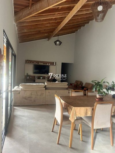 Chácara, 3 quartos, 1000 m² - Foto 1