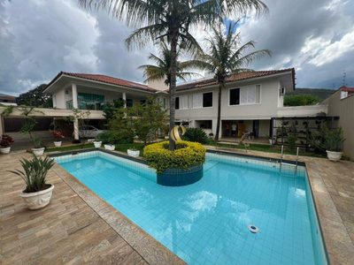 Casa, 6 quartos, 407 m² - Foto 1