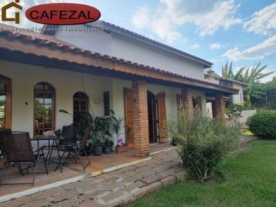Casa, 3 quartos, 233 m² - Foto 1