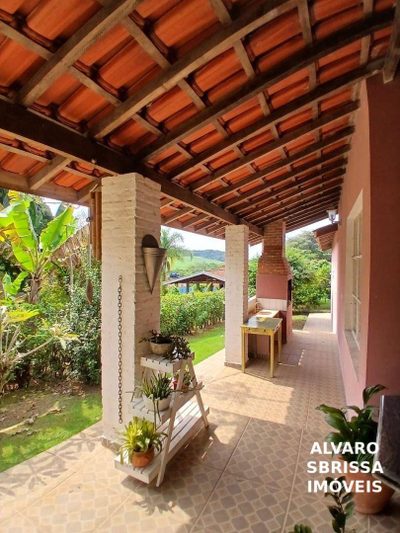 Chácara, 2 quartos, 1002 m² - Foto 2