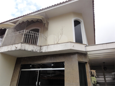 Sobrado, 3 quartos, 228 m² - Foto 2