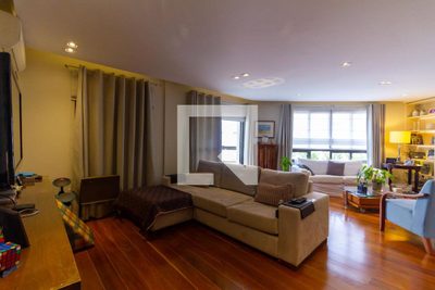 Apartamento, 3 quartos, 160 m² - Foto 4