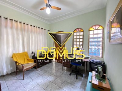 Casa, 3 quartos, 72 m² - Foto 2