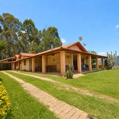 Chácara, 3 quartos, 5000 m² - Foto 1