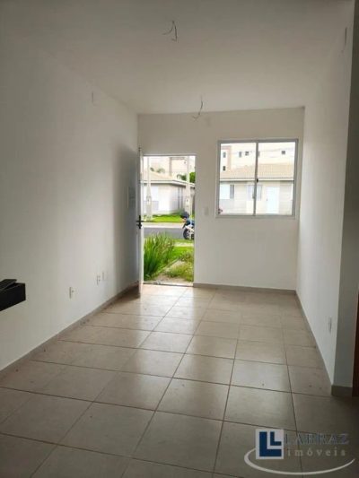 Casa, 2 quartos, 48 m² - Foto 2