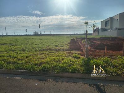 Terreno, 243 m² - Foto 1