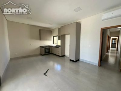 Casa, 4 quartos, 99 m² - Foto 2