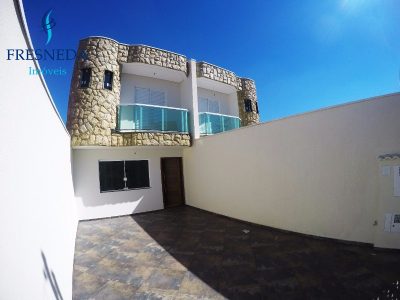 Sobrado, 3 quartos, 156 m² - Foto 1