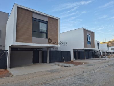 Casa, 3 quartos, 229 m² - Foto 2