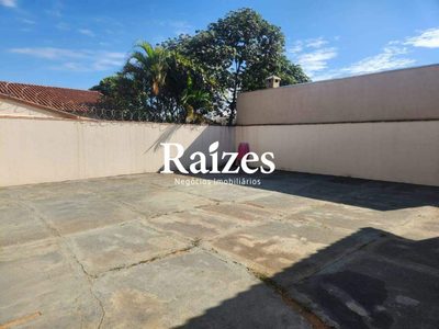 Casa, 3 quartos, 156 m² - Foto 2