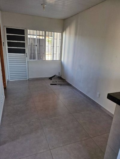 Casa, 2 quartos, 44 m² - Foto 3