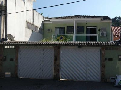 Casa, 3 quartos, 117 m² - Foto 1