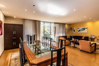 Apartamento, 3 quartos, 260 m² - Foto 1