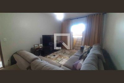 Casa, 3 quartos, 158 m² - Foto 3