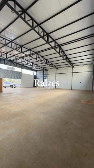 Depósito-Galpão, 370 m² - Foto 1