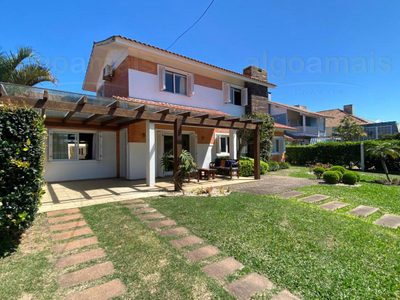Sobrado, 6 quartos, 339 m² - Foto 1