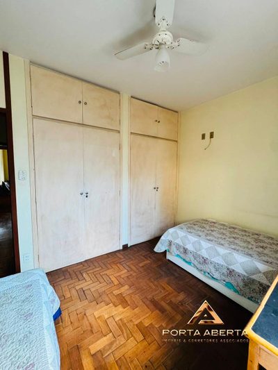 Casa, 3 quartos, 250 m² - Foto 2