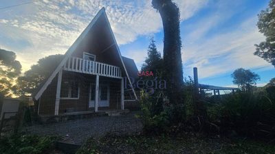 Casa, 6 quartos, 150 m² - Foto 1