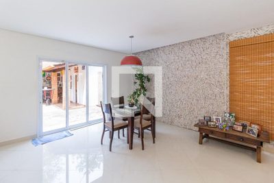 Casa, 3 quartos, 250 m² - Foto 3