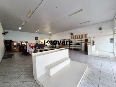 Loja-Salão, 200 m² - Foto 1