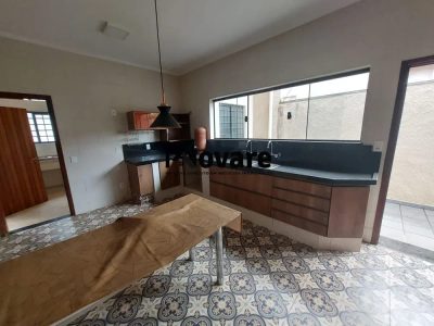 Casa, 3 quartos, 314 m² - Foto 2