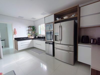 Casa, 3 quartos, 252 m² - Foto 2