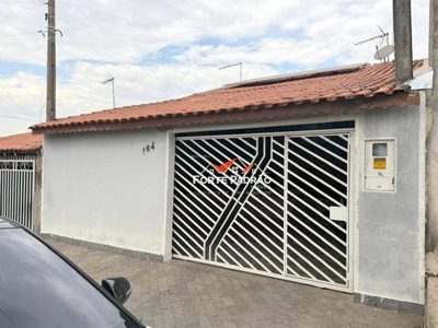 Casa, 2 quartos, 52 m² - Foto 1