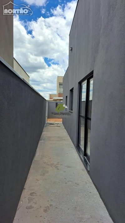 Casa, 5 quartos, 143 m² - Foto 3