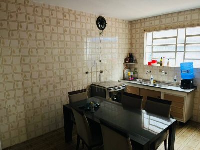 Sobrado, 3 quartos, 224 m² - Foto 1