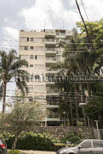 Loteamento e Condomínio, 180 m² - Foto 1