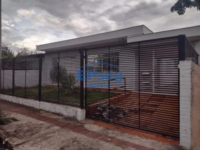 Casa, 1 quarto, 176 m² - Foto 1