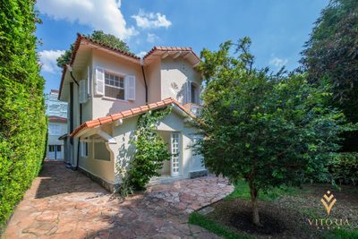 Casa, 4 quartos, 250 m² - Foto 1