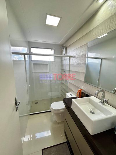 Casa, 3 quartos, 202 m² - Foto 4