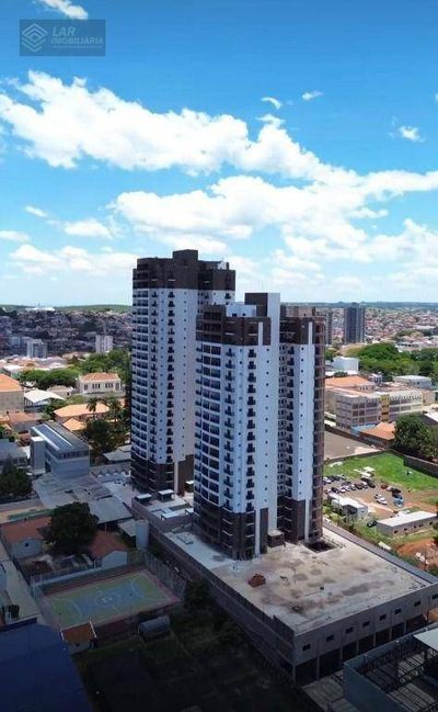 Apartamento, 3 quartos, 132 m² - Foto 2