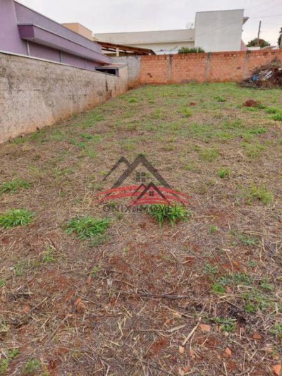 Loteamento e Condomínio, 255 m² - Foto 1