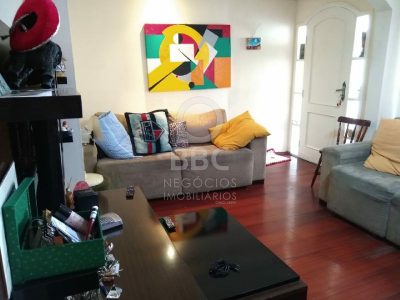 Sobrado, 3 quartos, 218 m² - Foto 2