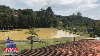 Chácara, 3 quartos, 5890 m² - Foto 2