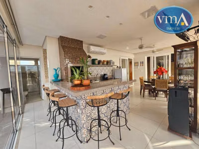 Sobrado, 4 quartos, 295 m² - Foto 1