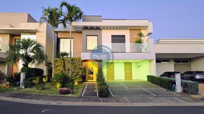 Sobrado, 4 quartos, 360 m² - Foto 1