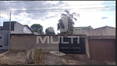 Terreno, 300 m² - Foto 1