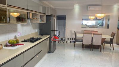 Casa, 3 quartos, 275 m² - Foto 1