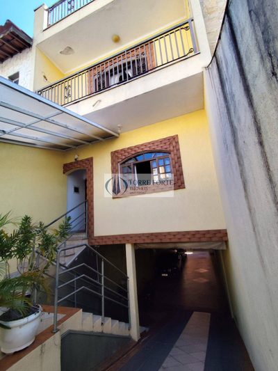 Apartamento, 3 quartos, 200 m² - Foto 1