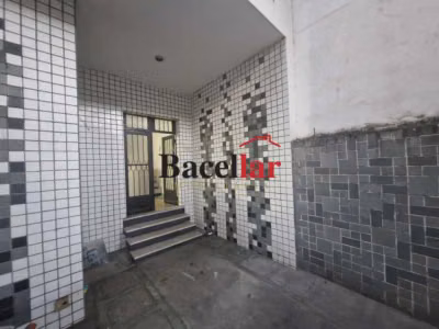 Casa, 8 quartos, 293 m² - Foto 1