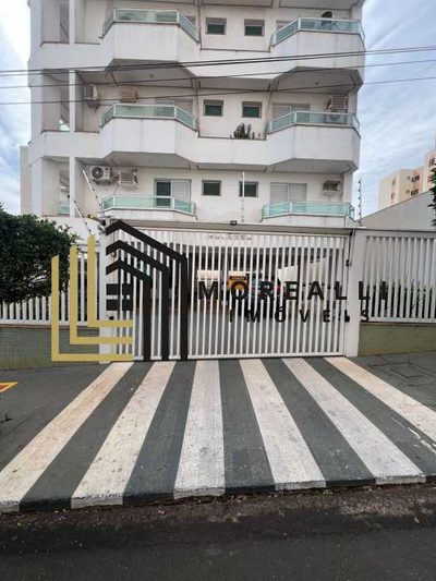 Apartamento, 3 quartos, 137 m² - Foto 2