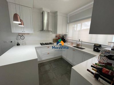 Casa, 4 quartos, 263 m² - Foto 1