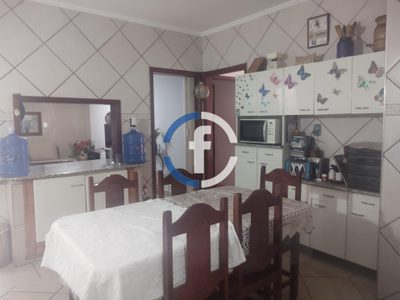 Casa, 2 quartos, 220 m² - Foto 4