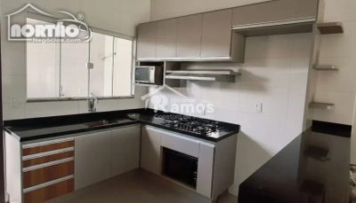 Casa, 3 quartos, 75 m² - Foto 4